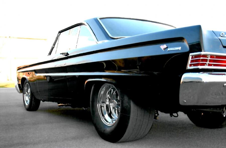 Детали экстерьера Mercury Comet Cyclone 1965 года  (фото 8 из 82)